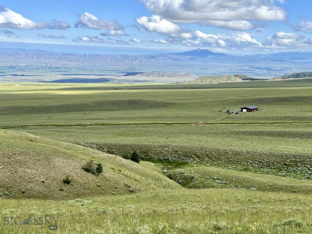 132 Freedom, Belfry, MT 59008 photo 2
