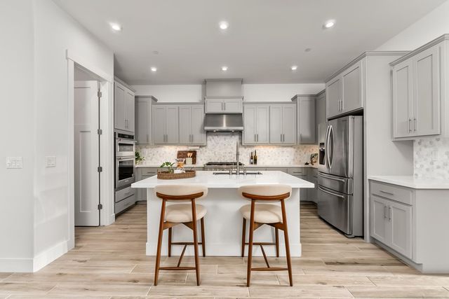 5542 Booyong St, Fair Oaks, CA 95628