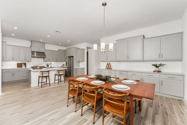 5542 Booyong St, Fair Oaks, CA 95628