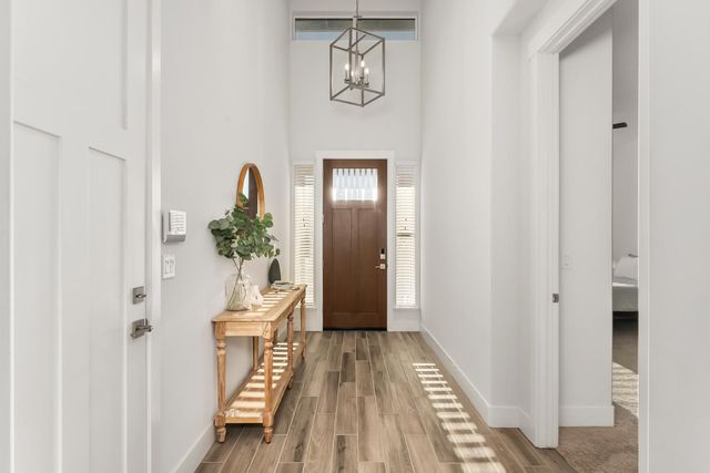 5542 Booyong St, Fair Oaks, CA 95628