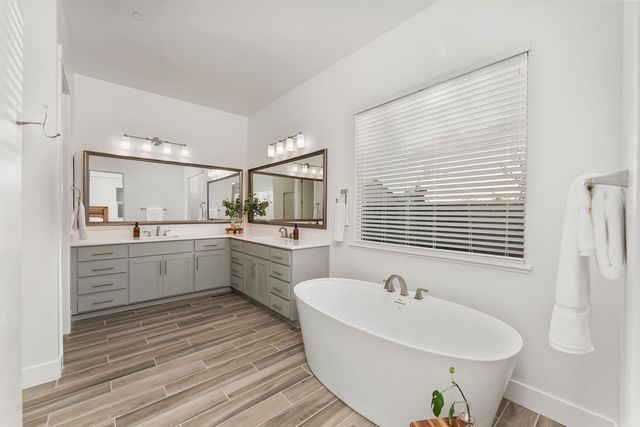 5542 Booyong St, Fair Oaks, CA 95628