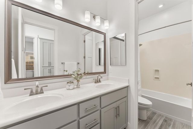 5542 Booyong St, Fair Oaks, CA 95628