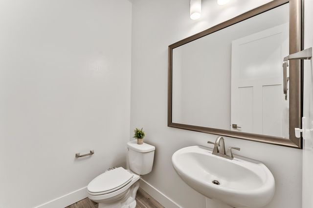 5542 Booyong St, Fair Oaks, CA 95628