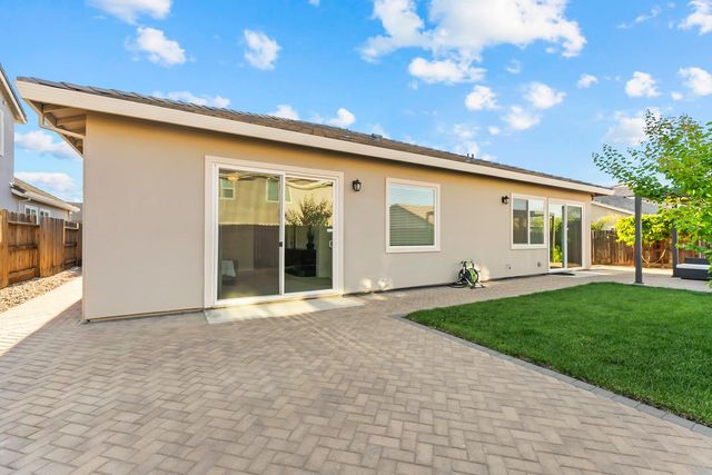 5542 Booyong St, Fair Oaks, CA 95628