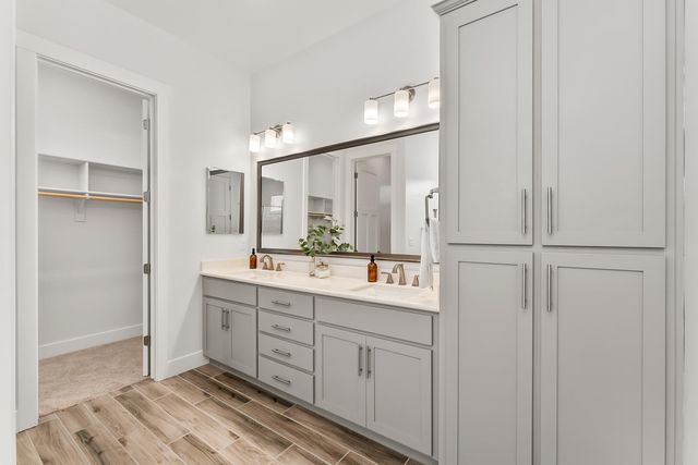 5542 Booyong St, Fair Oaks, CA 95628