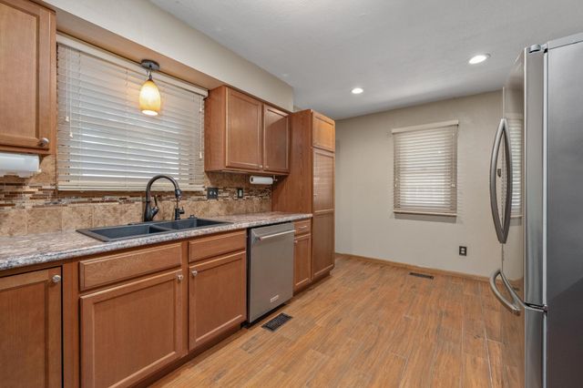 10007 W Merton, Wichita, KS 67209