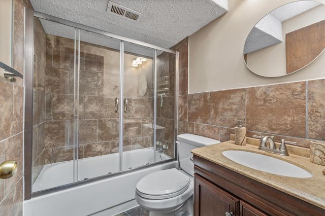 10007 W Merton, Wichita, KS 67209