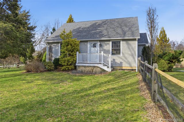 14 Freds Lane, Shelter Island, NY 11964