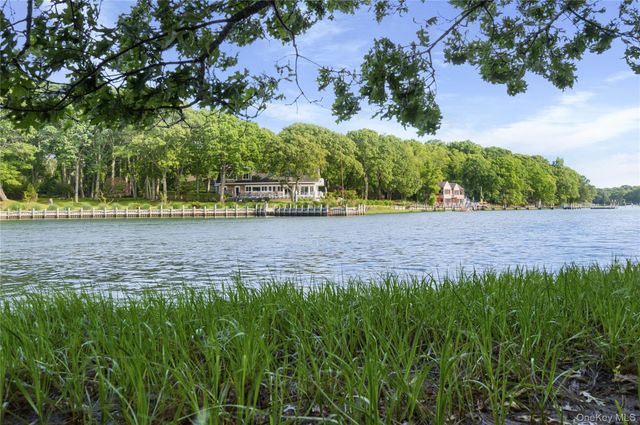 14 Freds Lane, Shelter Island, NY 11964