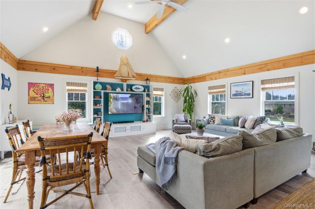 14 Freds Lane, Shelter Island, NY 11964