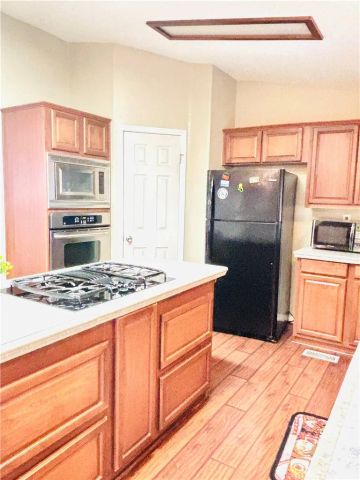 17377 Valley 19, Fontana, CA 92335