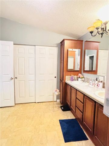 17377 Valley 19, Fontana, CA 92335