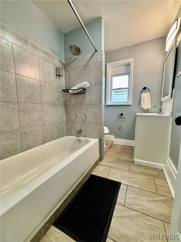 236 Massachusetts Avenue 5, Buffalo, NY 14213