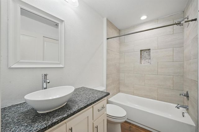 607 E Carter Street 609, Sherman, TX 75090