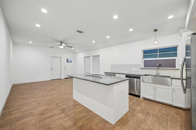 607 E Carter Street 609, Sherman, TX 75090