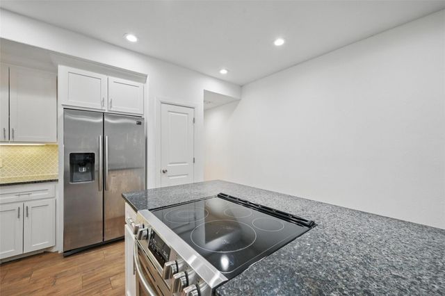 607 E Carter Street 609, Sherman, TX 75090