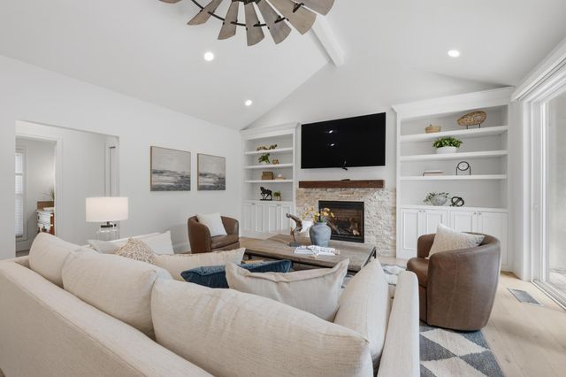 1194 Shetland Way, El Dorado Hills, CA 95762