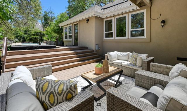 1194 Shetland Way, El Dorado Hills, CA 95762