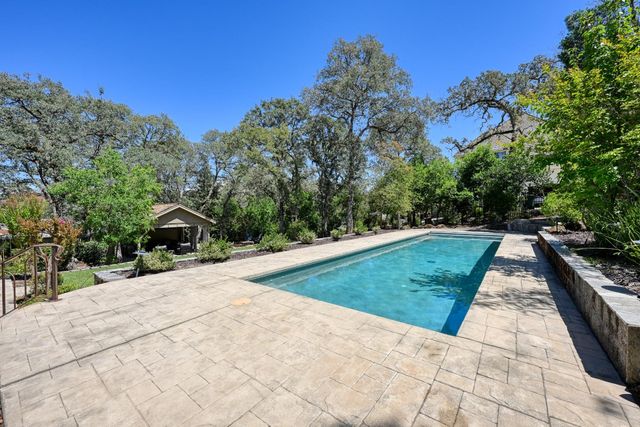 1194 Shetland Way, El Dorado Hills, CA 95762