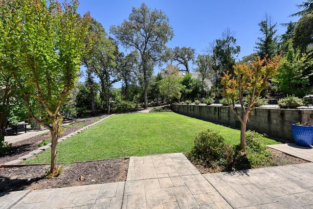 1194 Shetland Way, El Dorado Hills, CA 95762