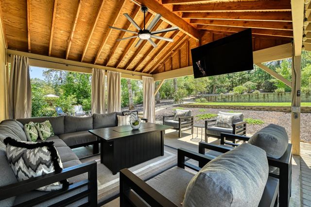 1194 Shetland Way, El Dorado Hills, CA 95762