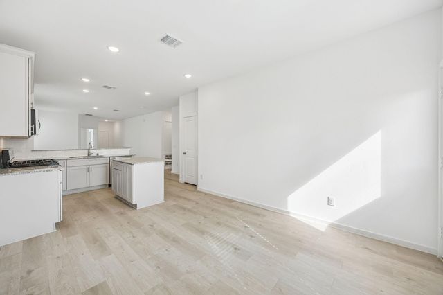 30511 Wolfburn Street, Waller, TX 77484