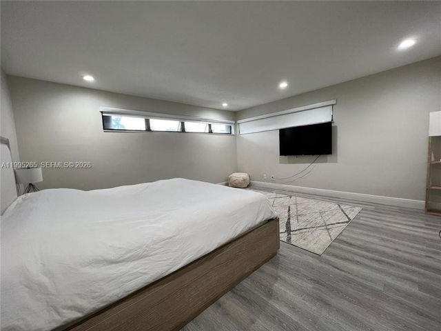 307 Bonnie Brae Way 26, Hollywood, FL 33021