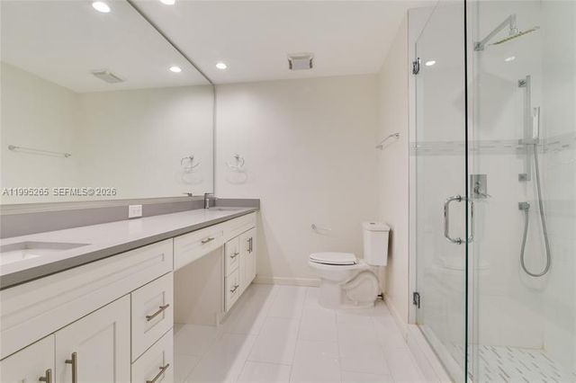 307 Bonnie Brae Way 26, Hollywood, FL 33021