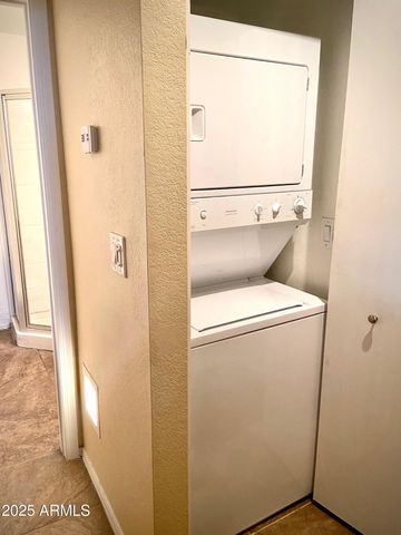 5704 E AIRE LIBRE Avenue 1215, Scottsdale, AZ 85254