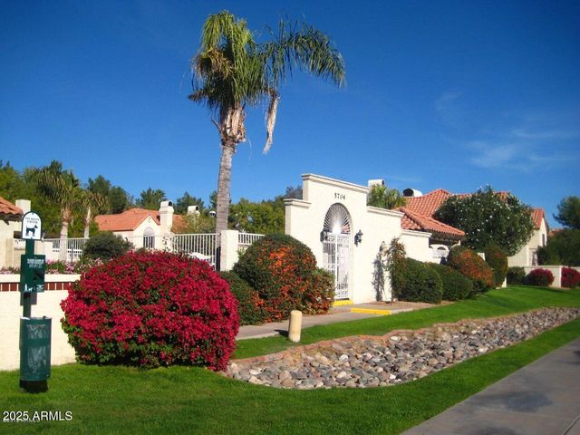 5704 E AIRE LIBRE Avenue 1215, Scottsdale, AZ 85254