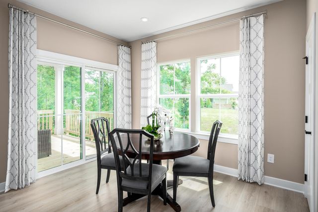 7185 Fairway Ridge DR, Salem, VA 24153