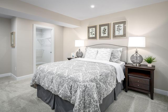 7185 Fairway Ridge DR, Salem, VA 24153