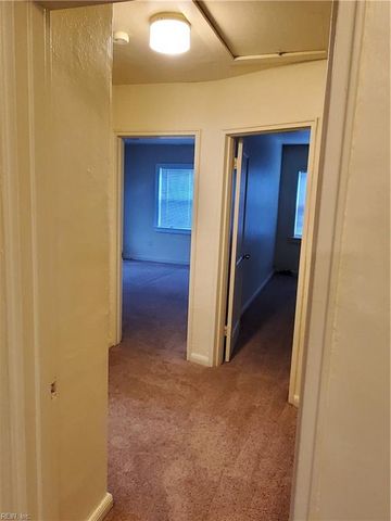 5223 Curlew DR, Norfolk, VA 23502