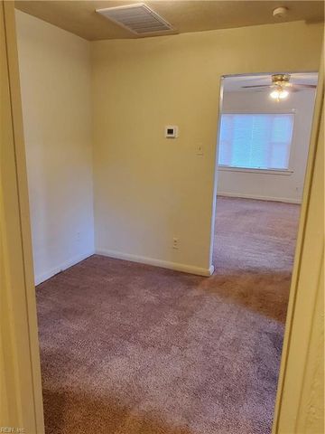 5223 Curlew DR, Norfolk, VA 23502