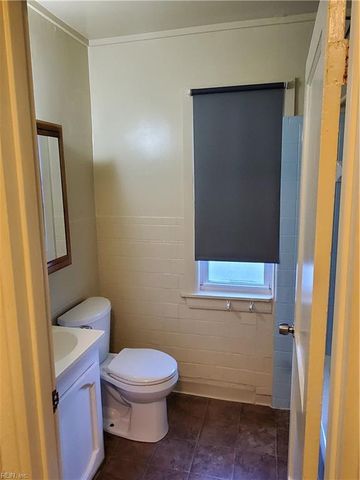 5223 Curlew DR, Norfolk, VA 23502