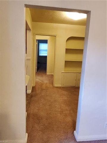 5223 Curlew DR, Norfolk, VA 23502