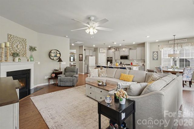 163 Abersham Drive, Mooresville, NC 28115