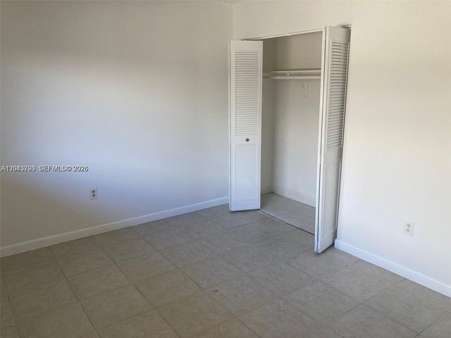 8420 SW 133rd Ave Road 422, Miami, FL 33183