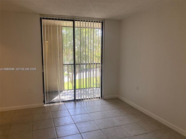 8420 SW 133rd Ave Road 422, Miami, FL 33183