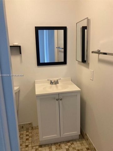 8420 SW 133rd Ave Road 422, Miami, FL 33183