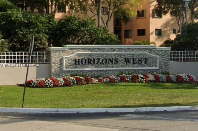 8420 SW 133rd Ave Road 422, Miami, FL 33183