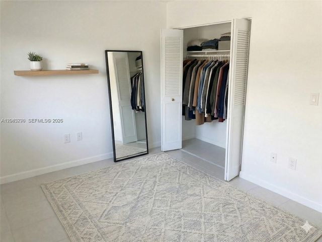 8420 SW 133rd Ave Road 422, Miami, FL 33183