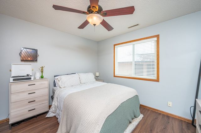 4849 Woodland Avenue 1, West Des Moines, IA 50266