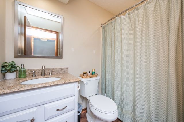 4849 Woodland Avenue 1, West Des Moines, IA 50266