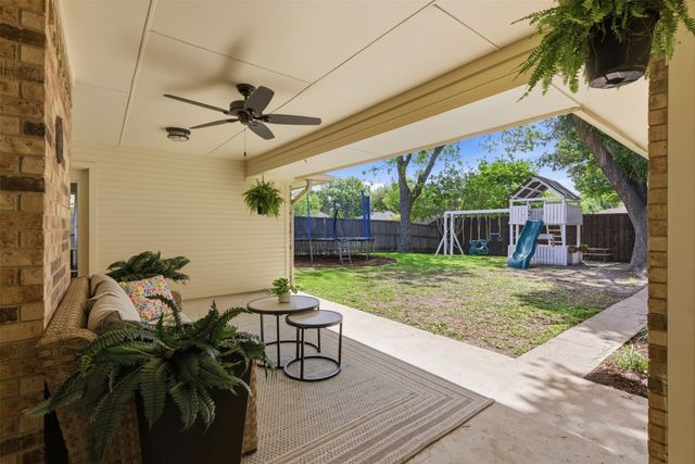 621 Raven Lane, Coppell, TX 75019