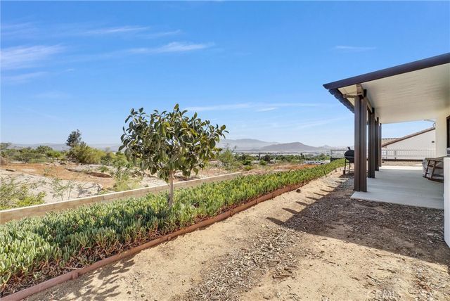 22418 Akers, Perris, CA 92570