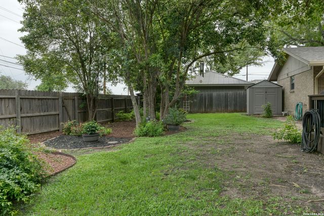 2927 BURNSIDE DR, San Antonio, TX 78209