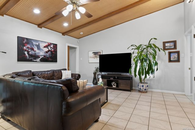 2927 BURNSIDE DR, San Antonio, TX 78209