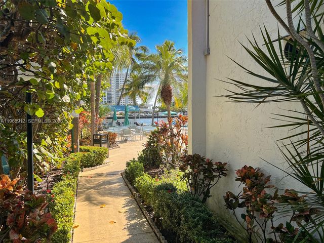 800 Parkview Dr 311, Hallandale Beach, FL 33009