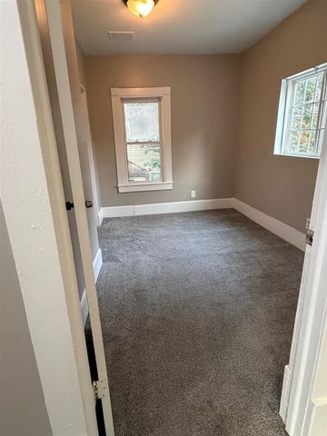860 Worden Street, Grand Rapids, MI 49507
